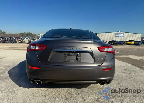 2017 Maserati Ghibli z USA, uszkodzony, nr VIN ZAM57XSA9H1206127